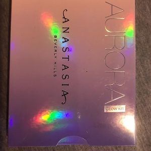 Anastasia aurora highlight pallete